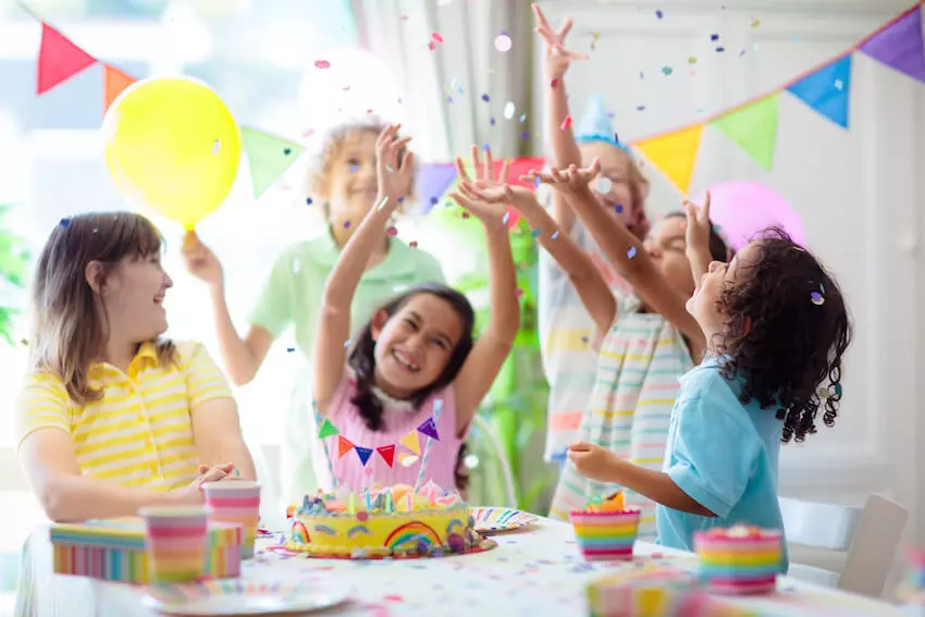 Birthday party checklist: save the date written on a calendar