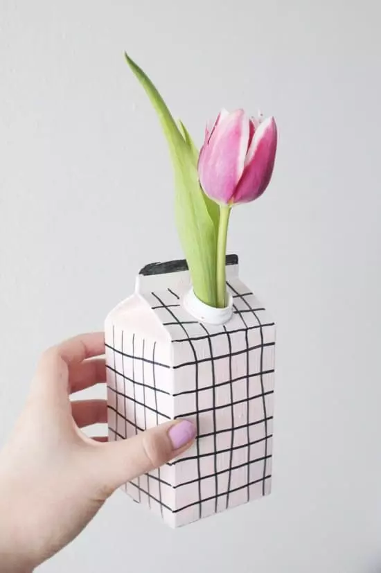 DIY Perfume Vase