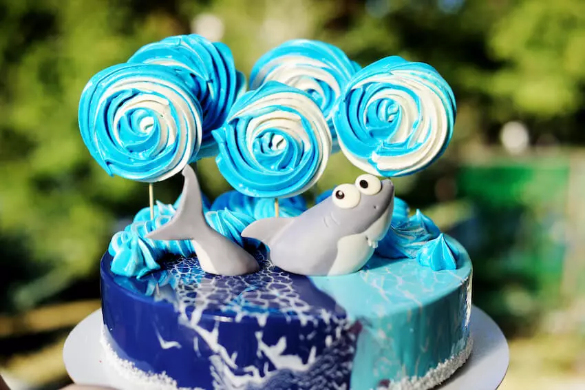 Shark birthday party: shark-themed birthday cake